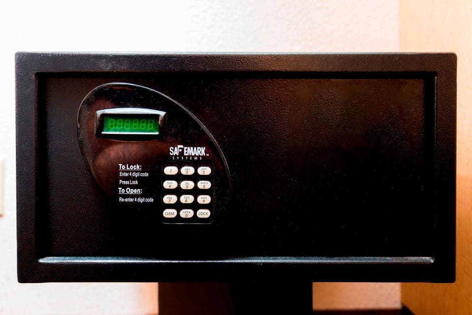 Amenity (Guest room)