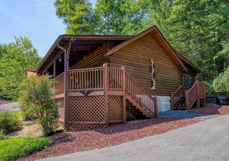 Er306- A Smoky Mountain Dream- Great Location- Close To Town 2 Bedroom Cabin by RedAwning Hotel in Pigeon Forge