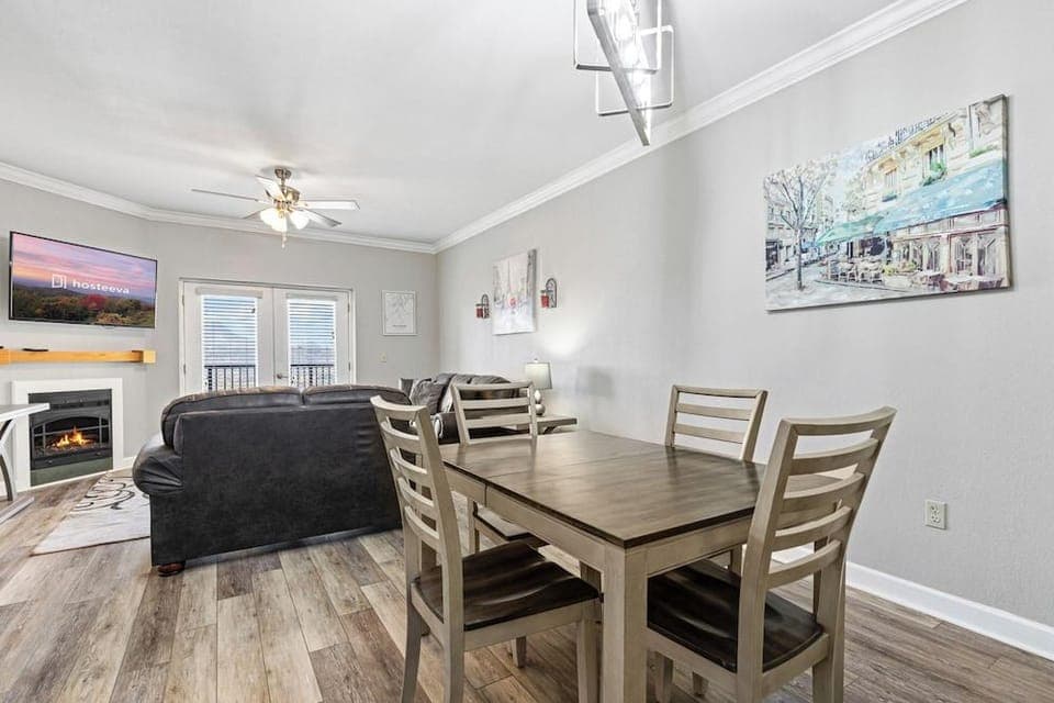 Eagles Landing 1BR Heaven Hotel in Pigeon Forge