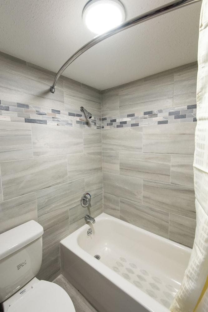 Regency Inn And Suites Nashville Hotel in East Nashville