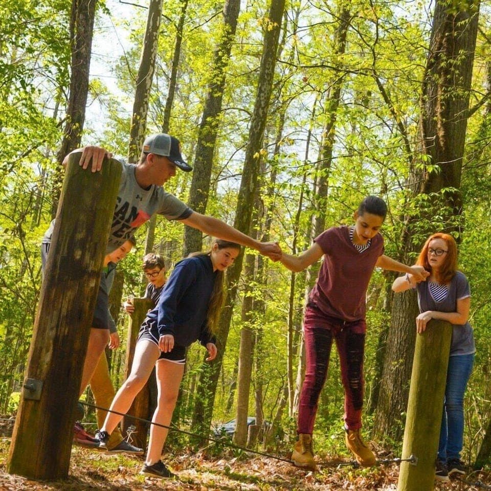 Outdoor Adventure Rafting Hotel in Tennessee