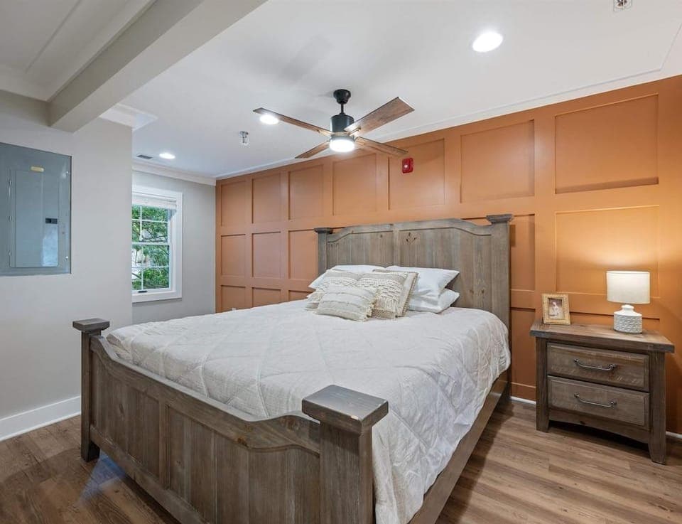 Carters Court Serene Suite Hotel in Franklin