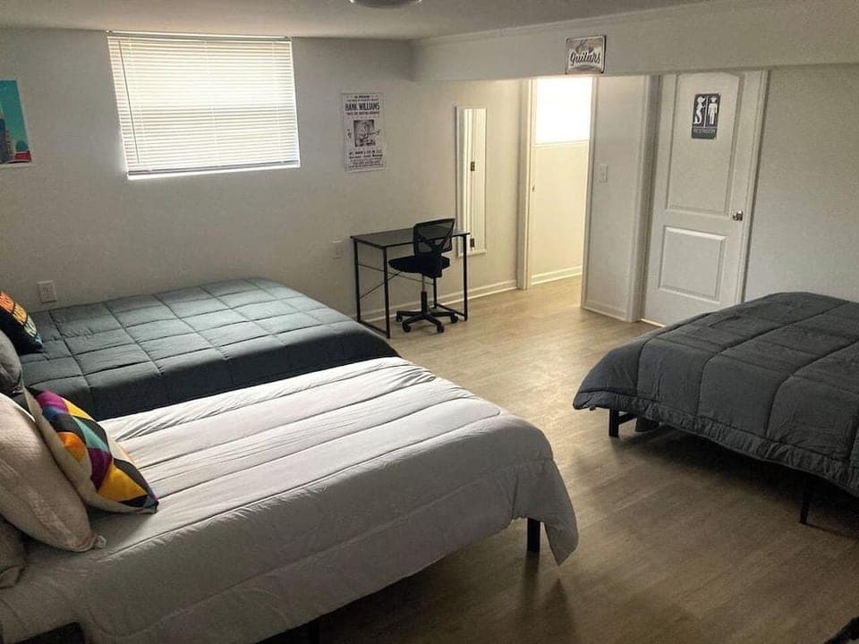 Guestroom