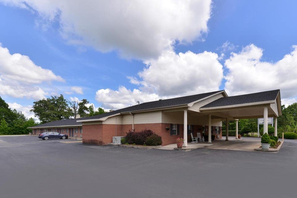 The Heritage Inn, Inc Motel in Tennessee