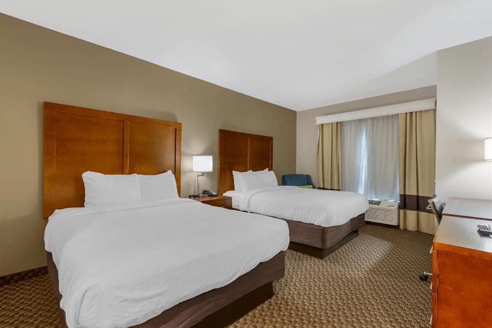Suite room