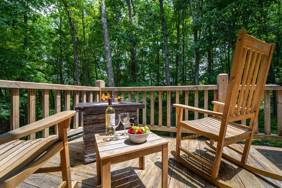 Blue Ridge Cabin Getaway | Cashiers & Highlands House in Tennessee
