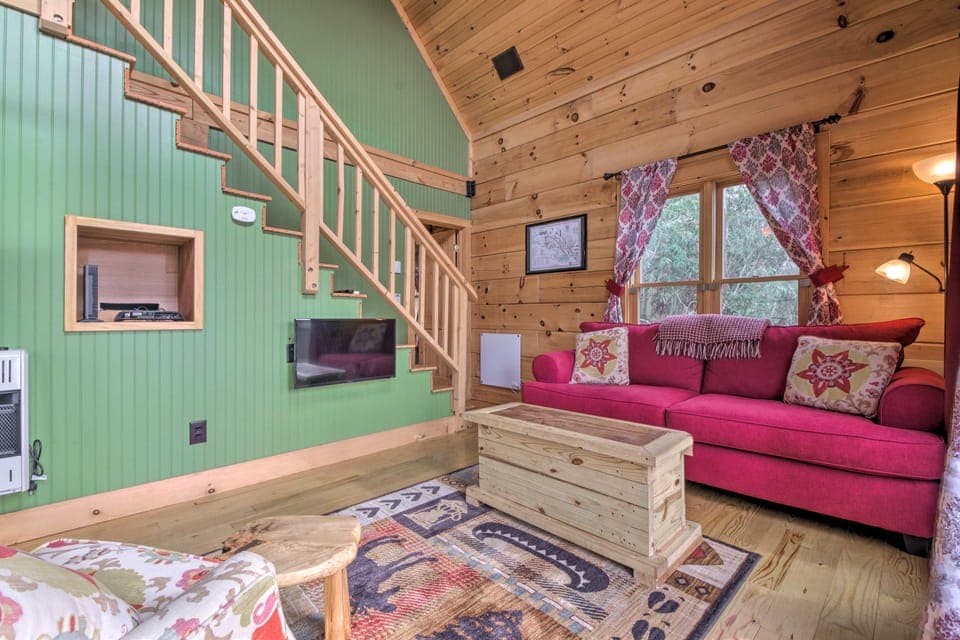 All-Season Base w/ Scenic Views in Beech Mountain! House in Beech Mountain