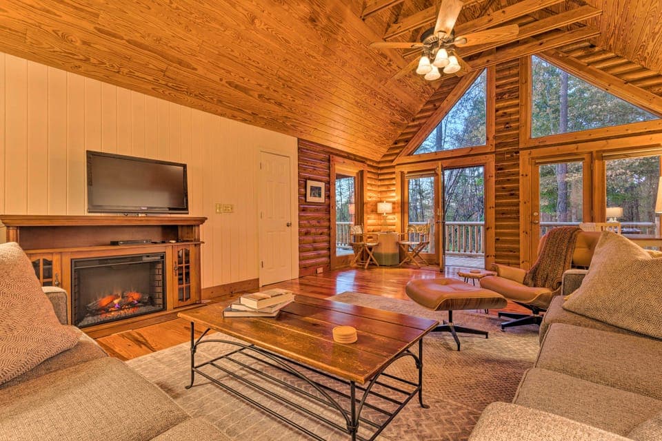 Blue Ridge Mtn Cabin Near Hiking & Biking Trails! House in Tennessee