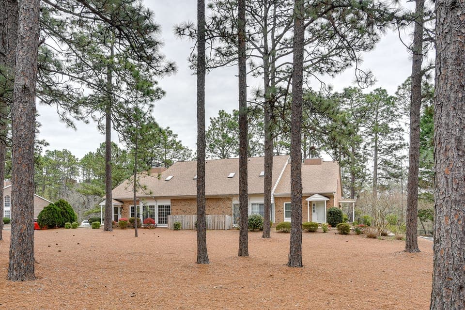 Pinehurst Condo ~ 2 Miles to Downtown & Resort! Apartment in Pinehurst