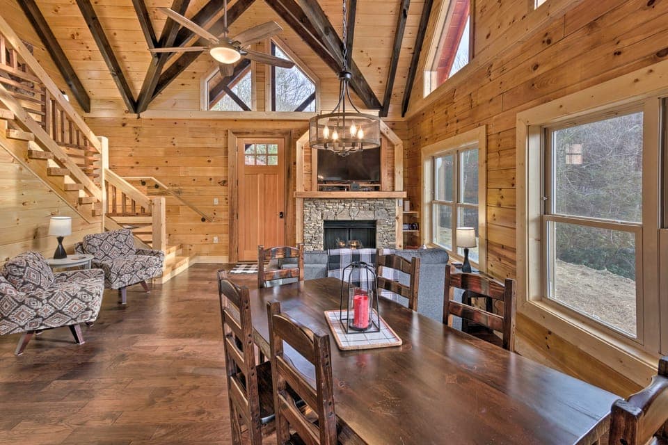 Hilltop Cabin on 5 Acres w/ Hot Tub & Waterfall! House in Swain County
