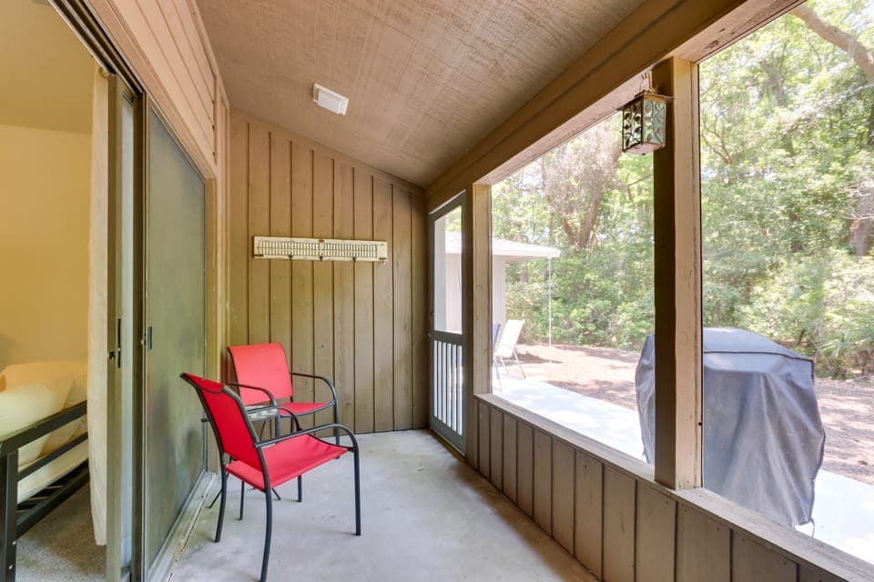 Furnished Patio: Hilton Head Island Resort Cottage Cottage in Hilton Head Island