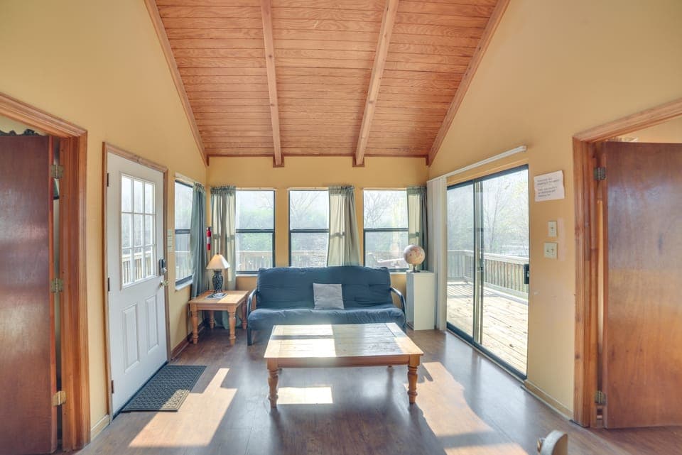 Rustic Reliance Cabin: Fly Fish the Hiwassee River House in Tennessee