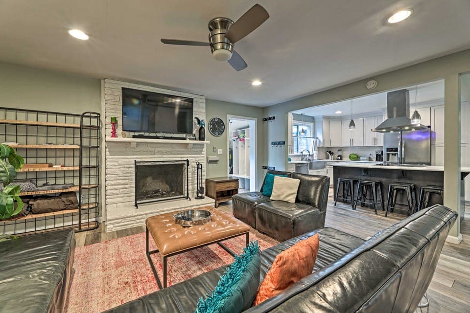 Quiet Nashville Area Home w/ Pool - 15 Mi to Dtwn House in Nashville
