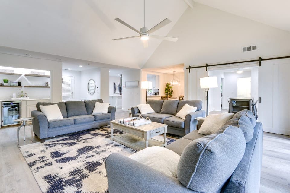 Golf, Dine & Swim: Sleek Palmetto Dunes Home! House in Hilton Head Island