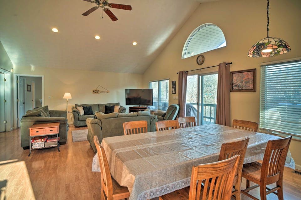 Caryville Home w/ Private Dock & Norris Lake Views House in Caryville