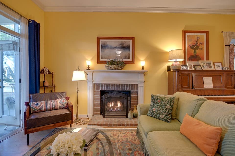 Riverside Cottage: Close to Ocean and Myrtle Beach Cottage in Murrells Inlet