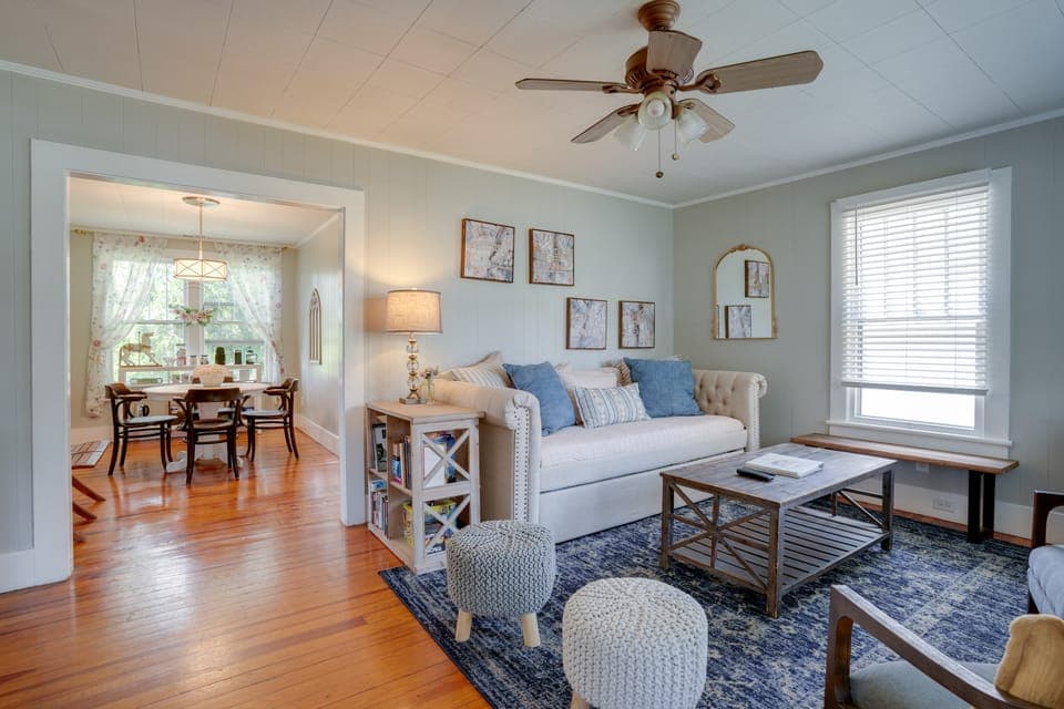 'Carousel Cottage:' North Chattanooga Home! Cottage in Chattanooga
