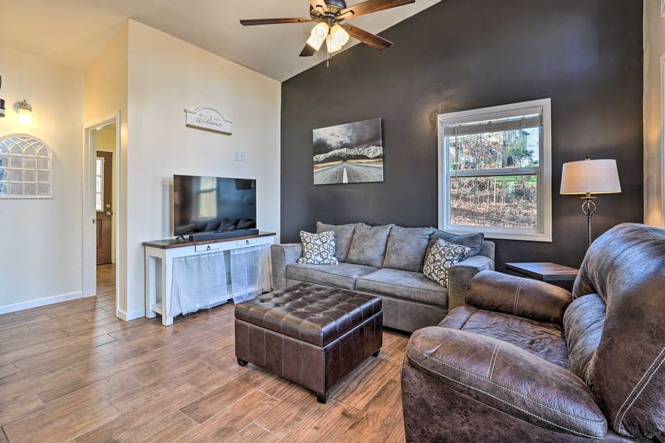 Gray Home w/ View of Boone Lake + Fire Pit! House in Johnson City