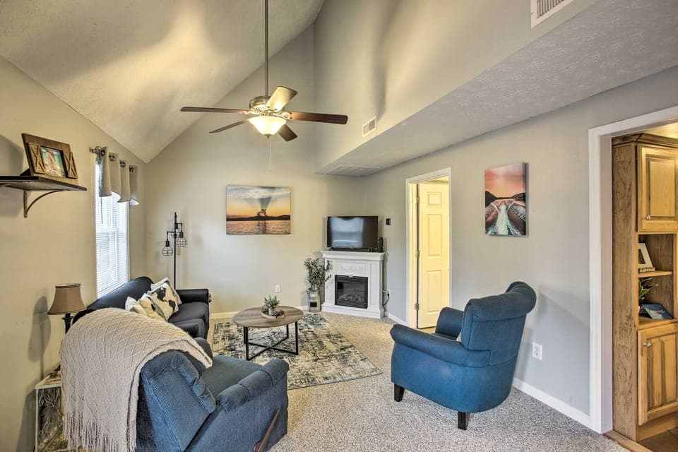 Albany Home < 1 Mi to Dale Hollow Lake! House in Tennessee