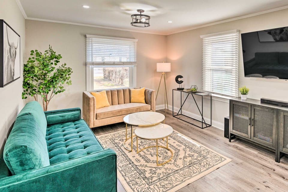 ~ 7 Mi to Downtown! Nashville Home Rental House in Nashville