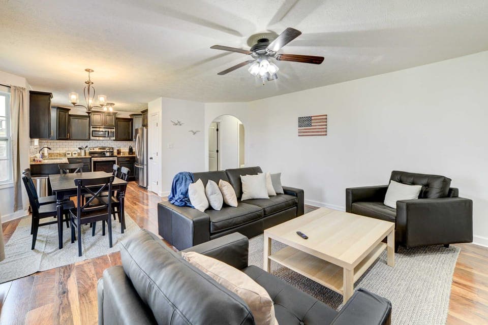 Great for Families! Serene Retreat in Clarksville House in Clarksville