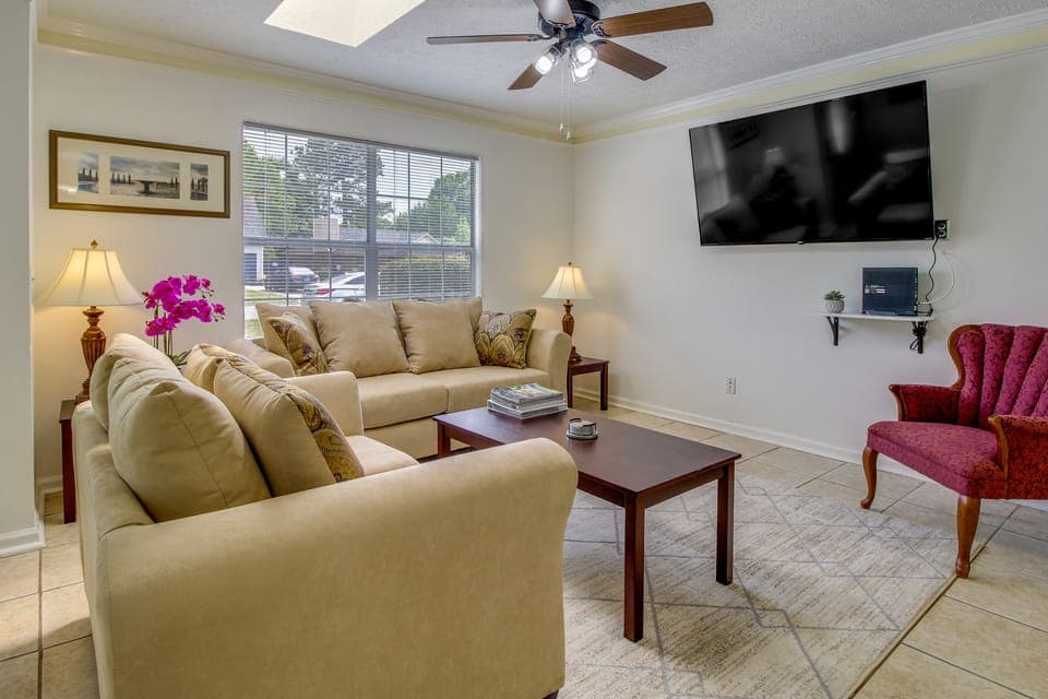 Savannah Vacation Rental ~ 8 Mi to River Street! House in Jasper County