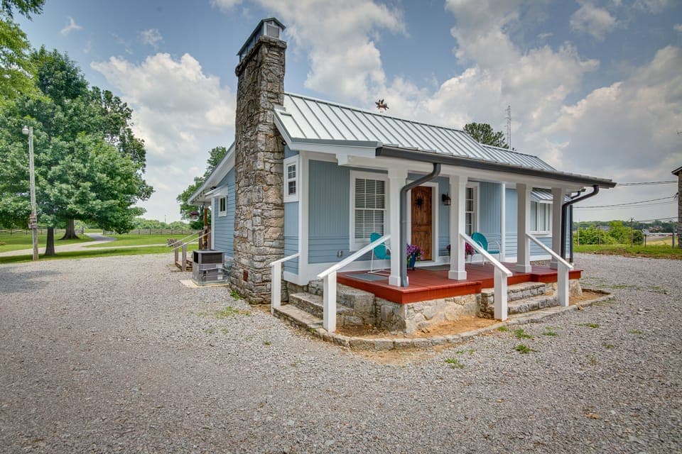Lewisburg Home w/ City Park Views: Near Downtown! Cottage in Tennessee