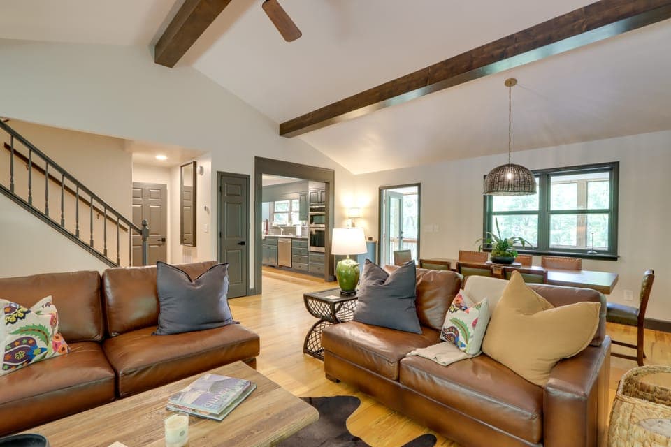 Hayesville ‘River Run’ Home on Hiwassee River! House in Tennessee