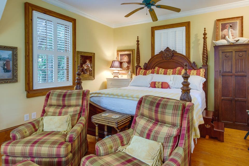 Romantic Cottage in Washington Historic District Apartment in South Carolina