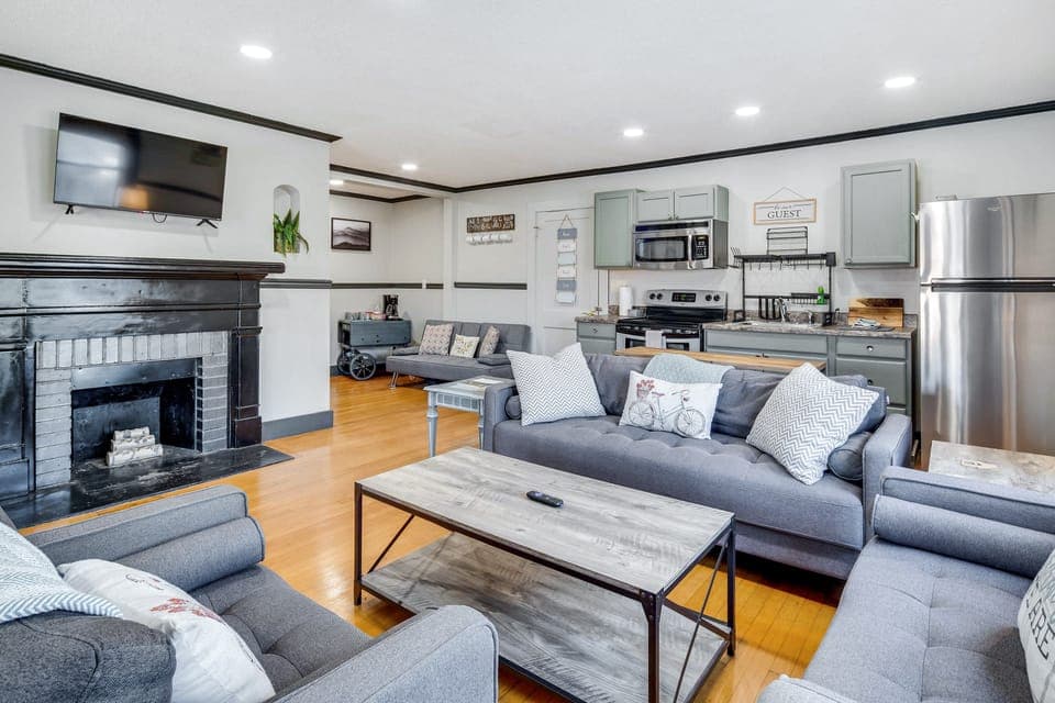 Bright Brevard Home Near Downtown & Trails House in Brevard