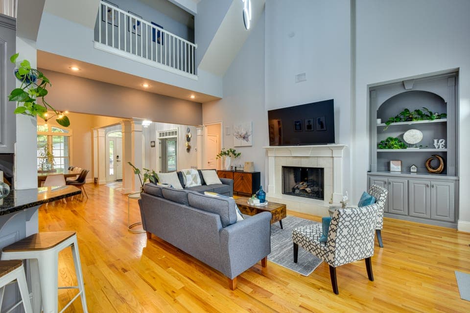 Grand Lakefront Home in Hartwell w/ Game Room! House in Reed Creek