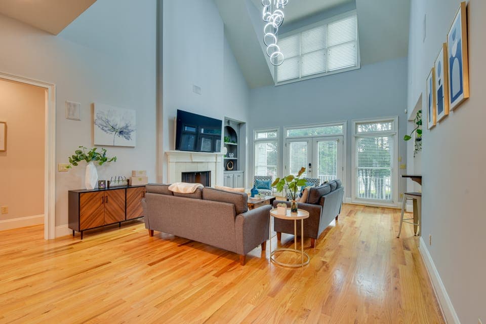 Grand Lakefront Home in Hartwell w/ Game Room! House in Reed Creek