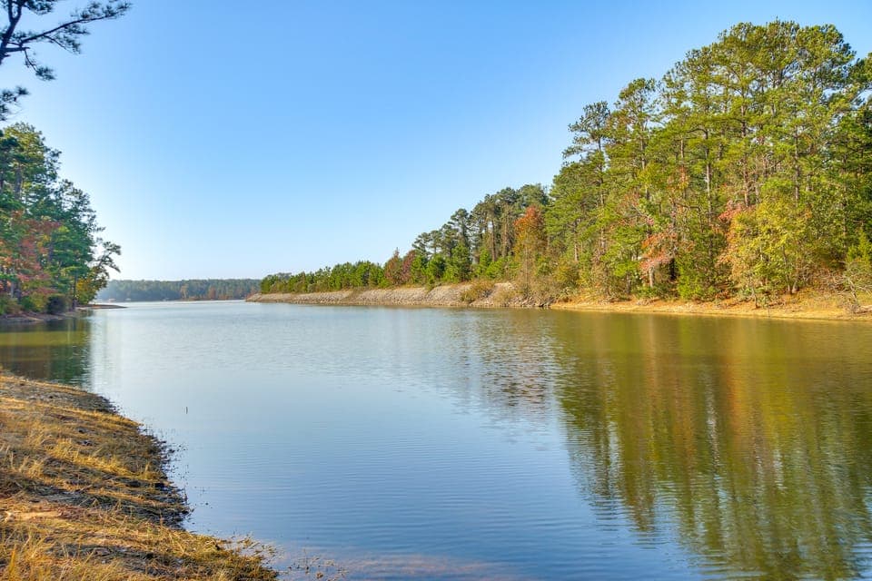 Modern McCormick Townhome on Lake Thurmond! Apartment in Clarks Hill Lake