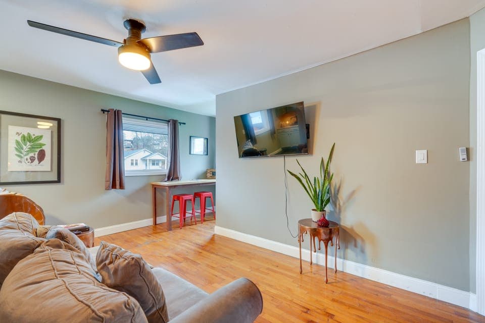Cozy Kingsport Apartment: Walk to Cidery! Apartment in Kingsport