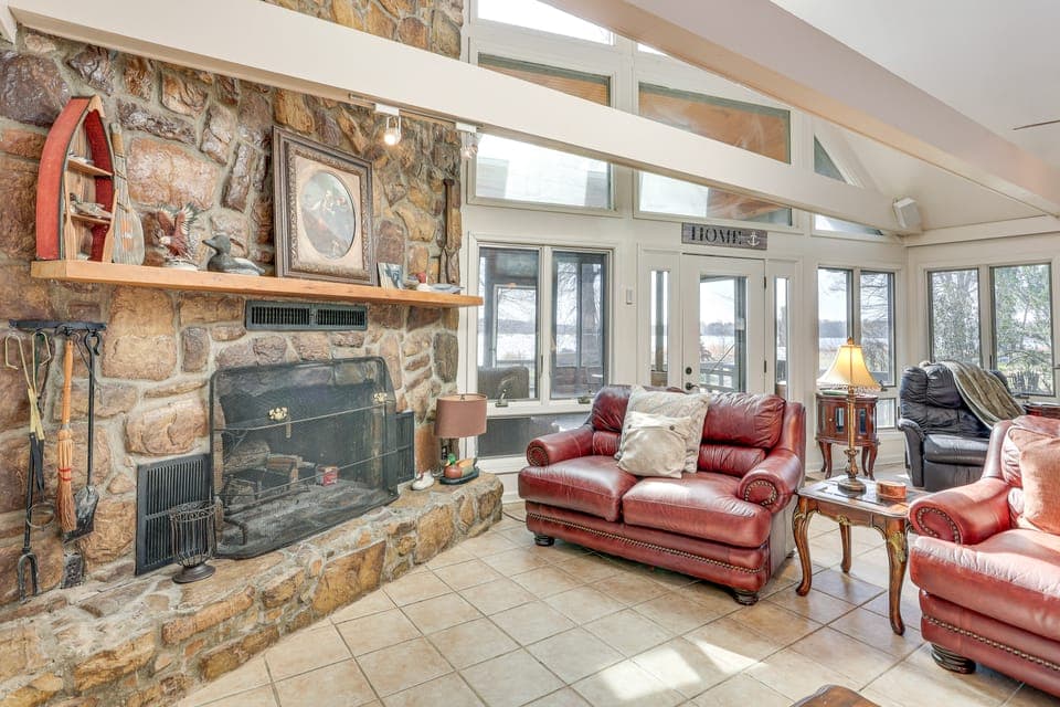 Boat Dock on Reelfoot Lake: Tiptonville Retreat House in Tennessee