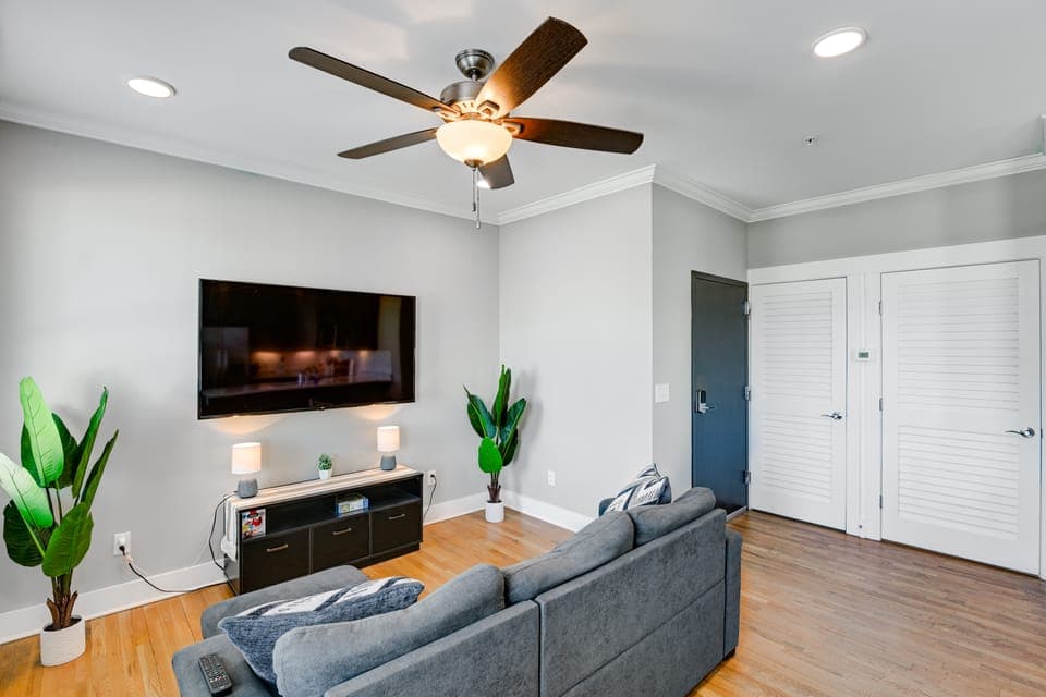 Modern Nashville Condo: Walk to Local Breweries! Apartment in Nashville