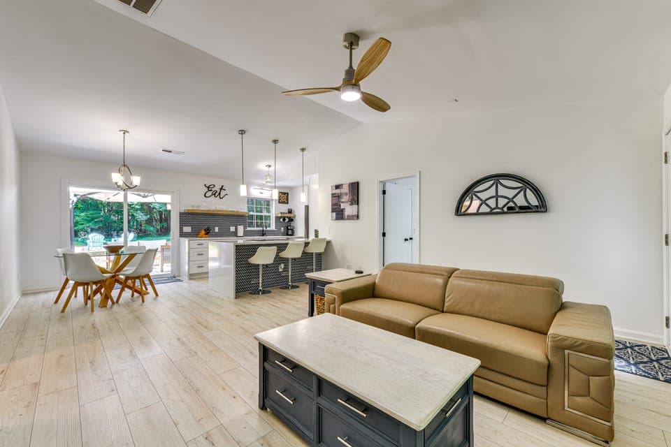 Mooresville Retreat w/ Patio, 1 Mi to Lake Norman! House in Mooresville
