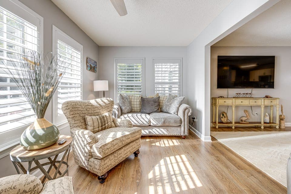 4 Mi to Brookgreen Gardens: Murrells Inlet Condo Apartment in Murrells Inlet