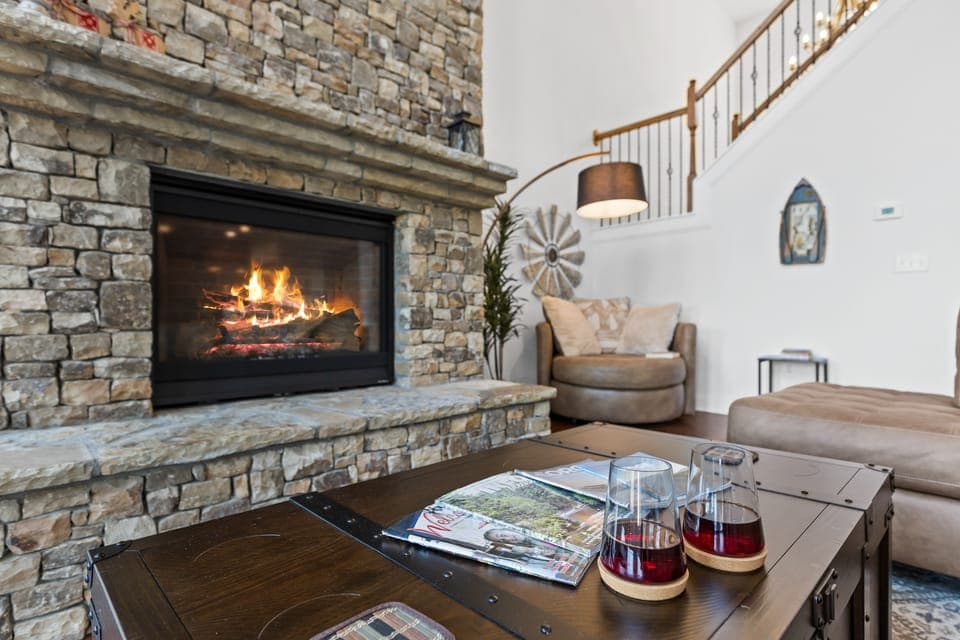 Mtn View & Game Room in Morganton: Spacious Cabin! House in Union County