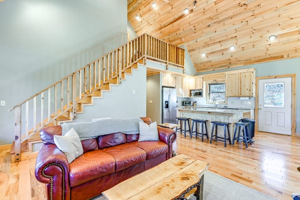 13 Mi to Cashiers! Family Cabin w/ Wraparound Deck House in Tennessee