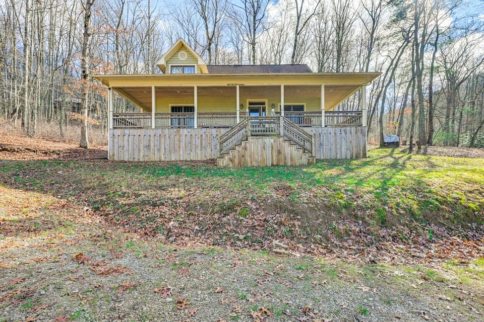 13 Mi to Cashiers! Family Cabin w/ Wraparound Deck House in Tennessee