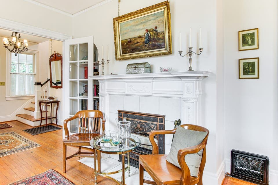 3 Mi to Augusta National: Historic Home w/ Patio House in North Augusta