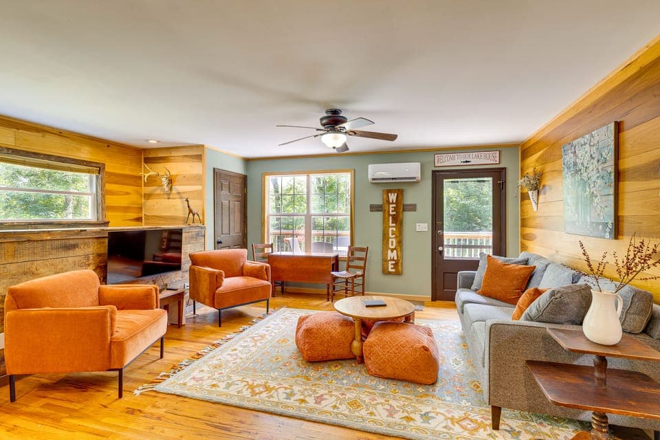 Peaceful Cabin at Lake Logan w/ Spacious Yard! House in Tennessee