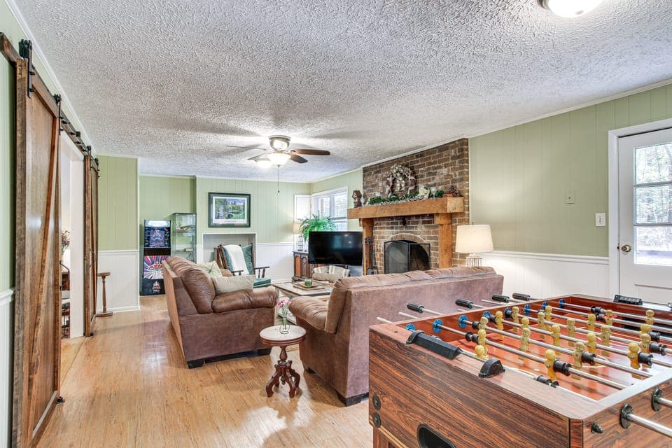 136 Private Acres: Lakefront Aiken County Home! House in South Carolina