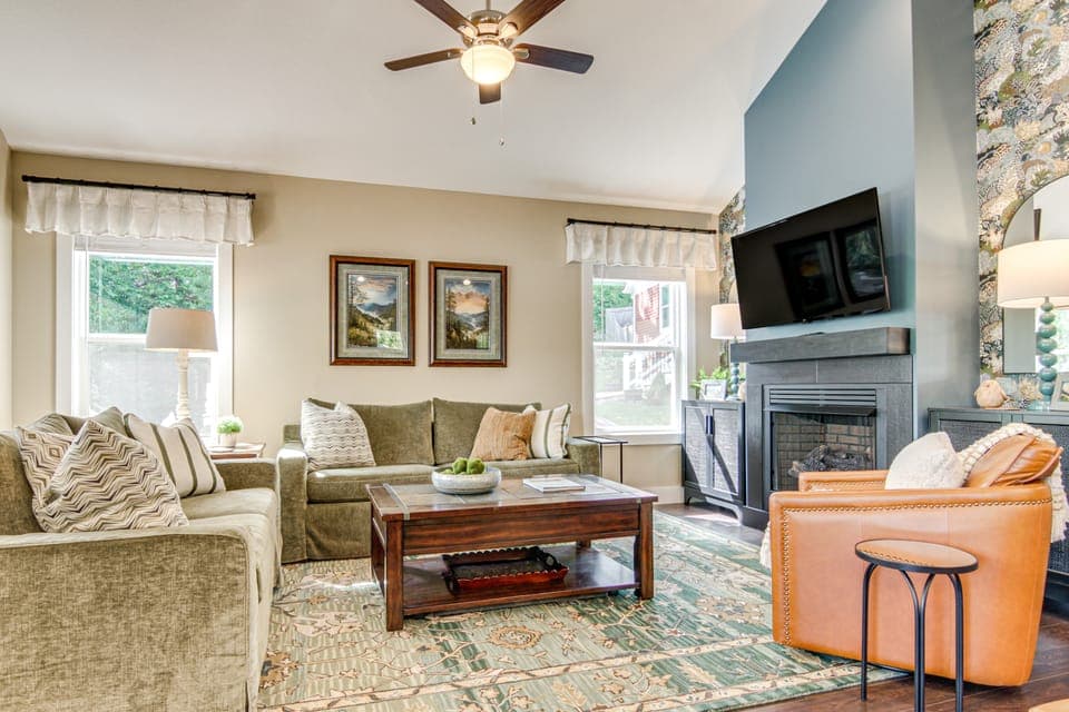 Walk to Dtwn Waynesville: Home w/ Deck! House in Waynesville