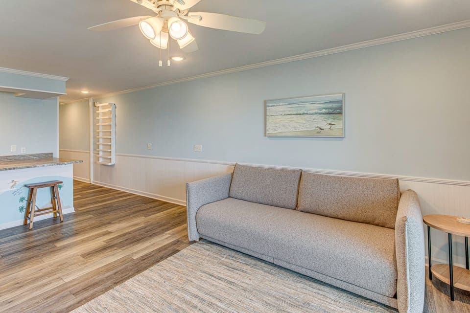Beachfront Oasis w/ Pool Access in Surfside Beach! Apartment in Surfside Beach