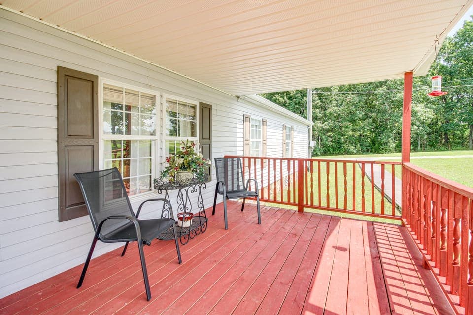 Large Private Yard: Home 16 Mi to Fall Creek Falls House in Tennessee