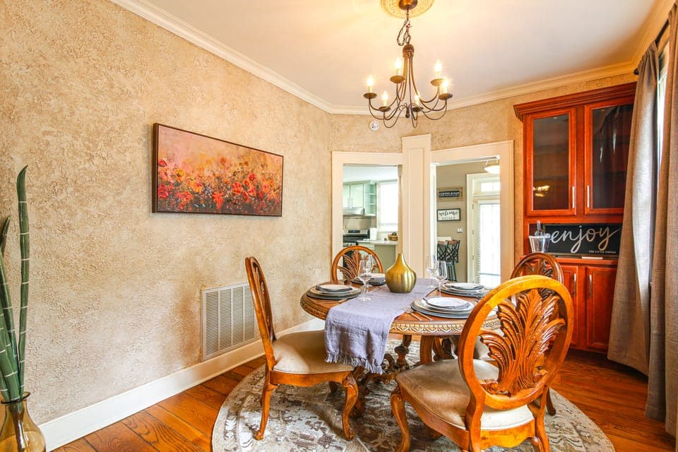 Fire Pit & Yard! Charming Home, 5 Mi to FedExForum House in Memphis