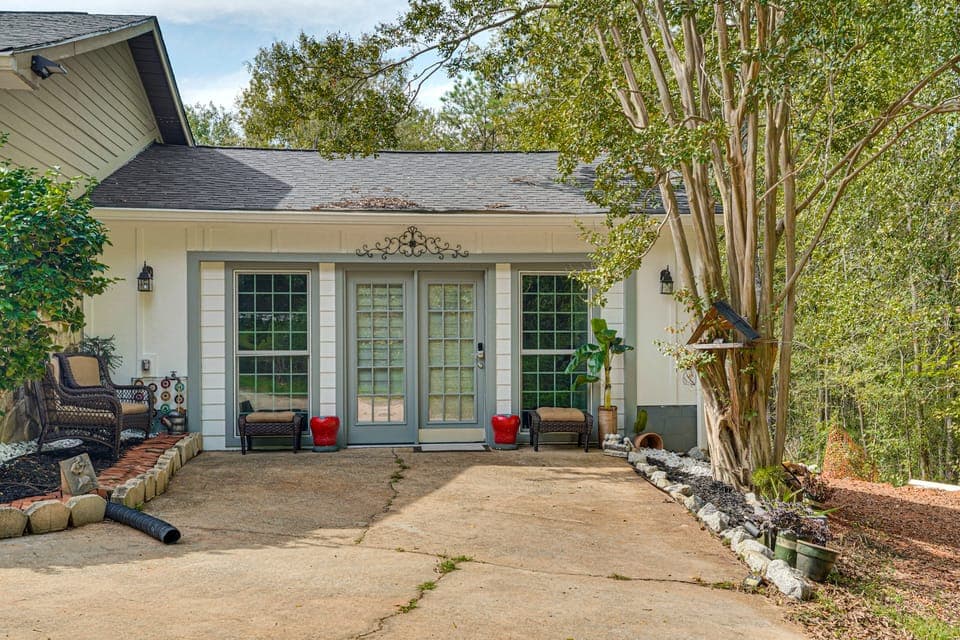 6 Mi to Clarks Hill Lake: Quiet Couple's Retreat Apartment in Clarks Hill Lake