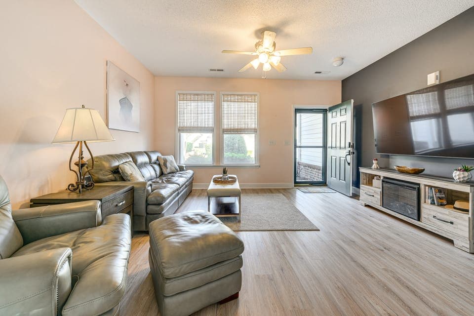 Golf Getaway w/ Resort Perks in North Myrtle Beach Apartment in North Myrtle Beach